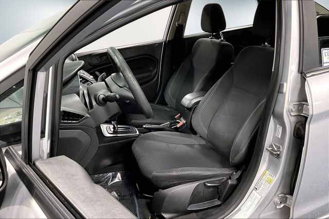 Used 2018 Ford Fiesta SE image 19