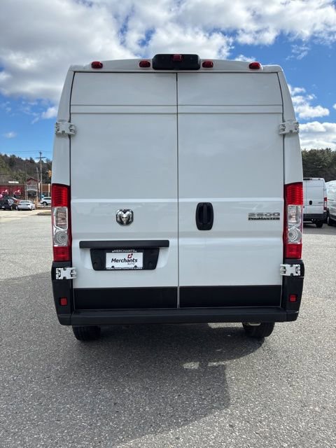 Used 2025 RAM ProMaster 2500 w/ Convenience Group image 5
