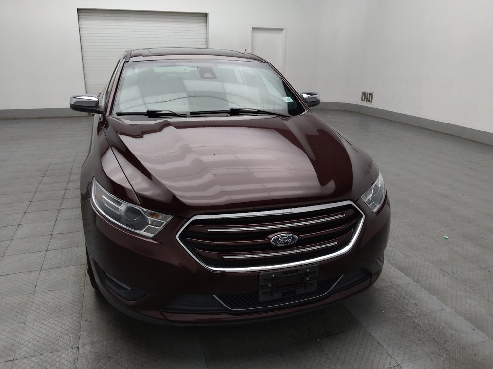 Used 2019 Ford Taurus Limited FWD image 14
