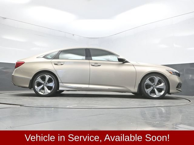 Used 2018 Honda Accord Touring image 40