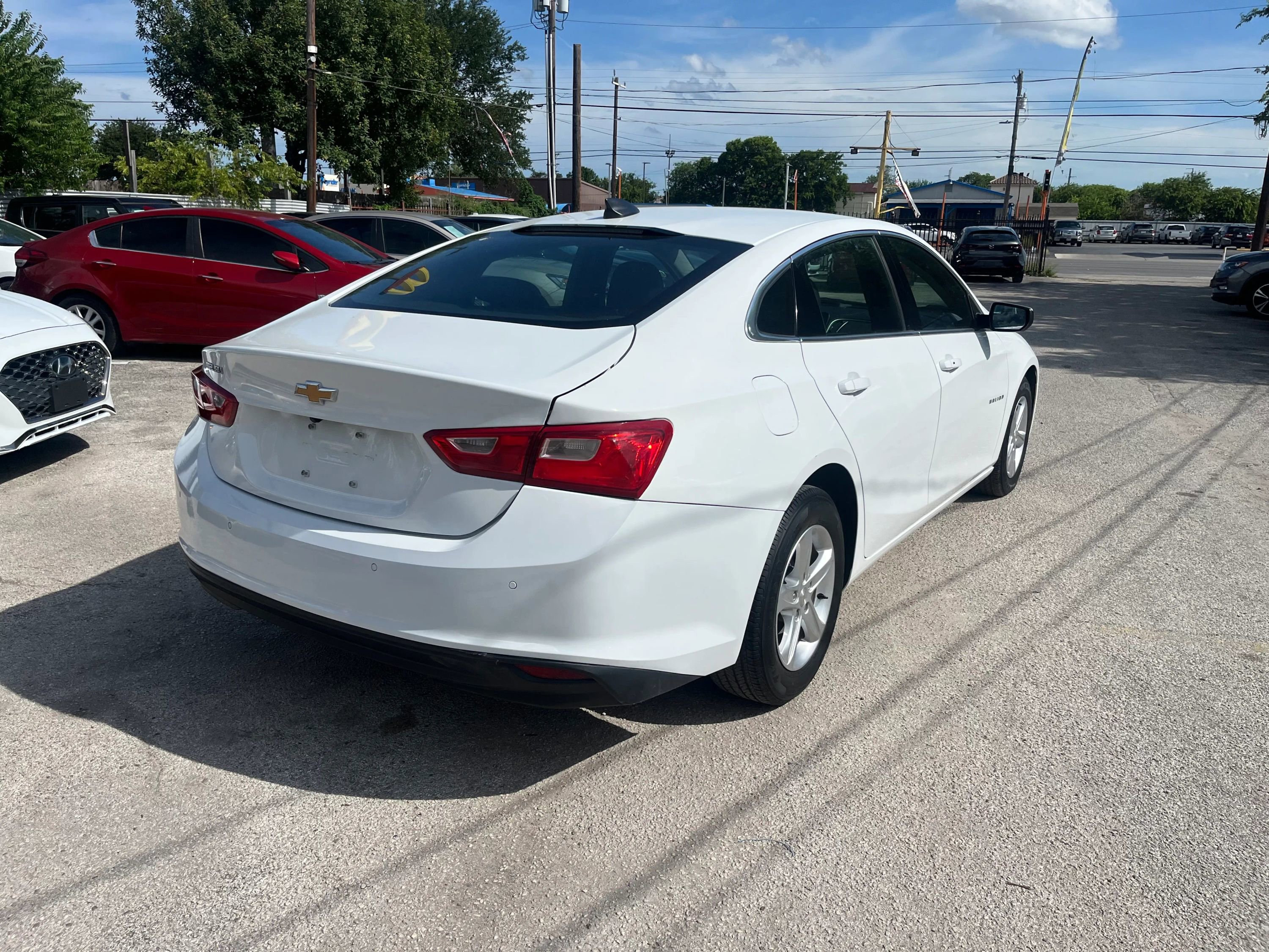 Used 2022 Chevrolet Malibu LS w/ Driver Confidence Package image 5
