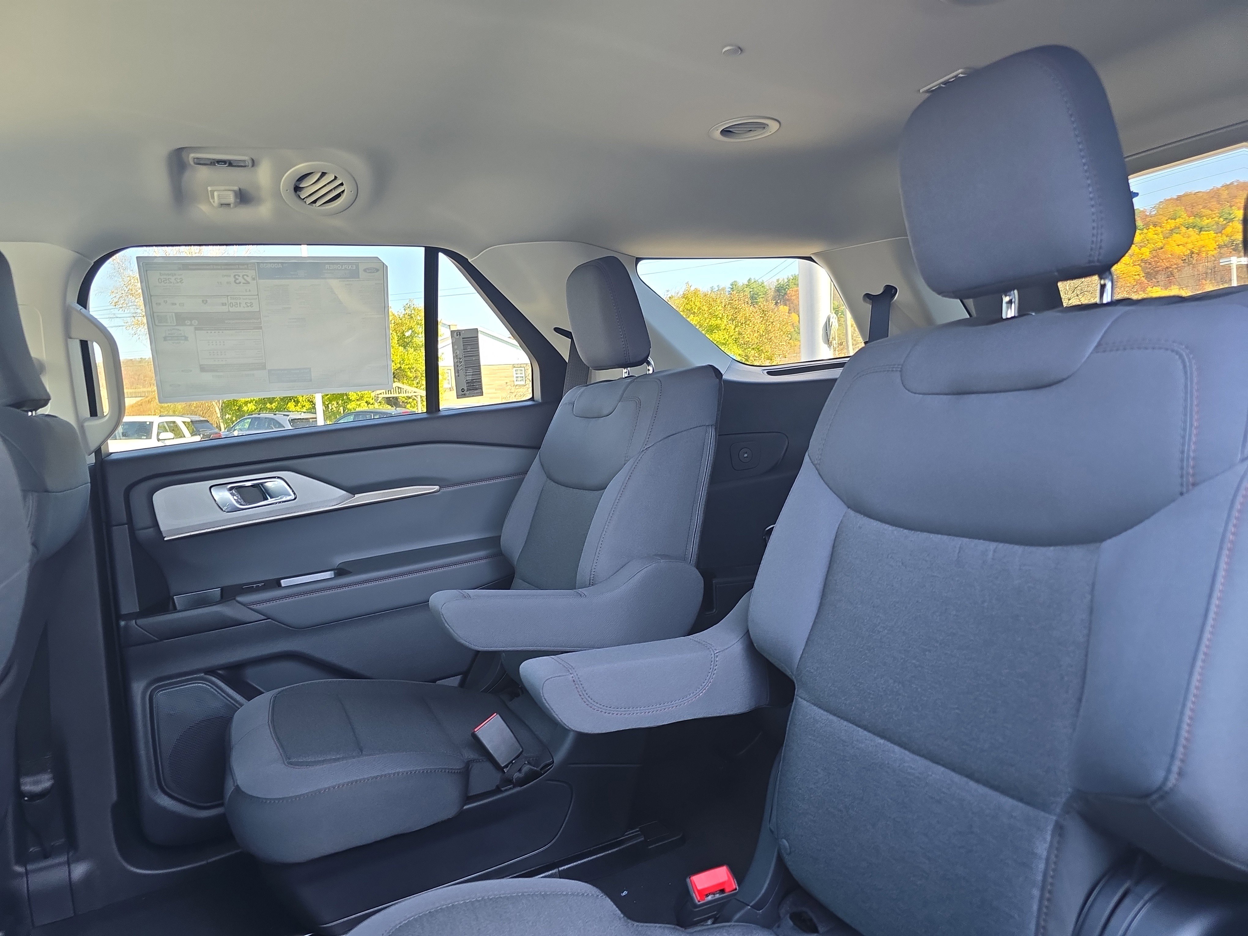 New 2026 Ford Explorer Active image 14