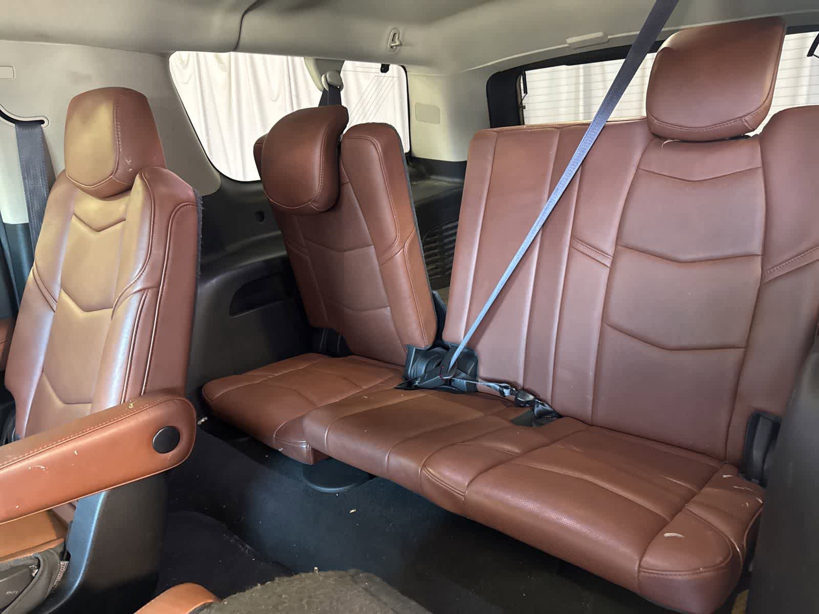 Used 2015 Cadillac Escalade ESV Premium AWD/4WD image 17