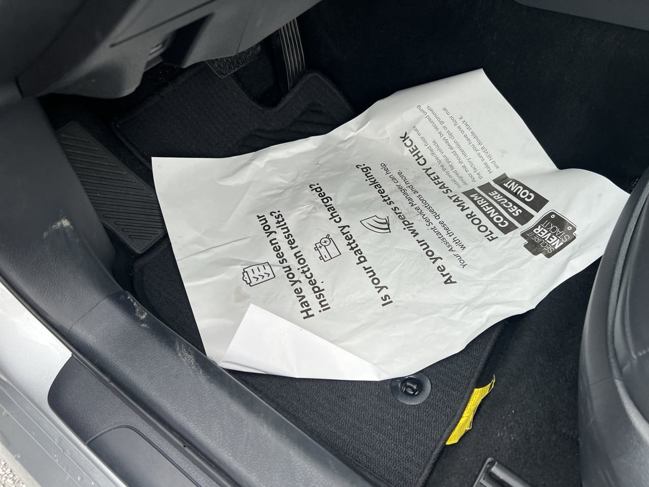 Used 2022 Toyota Camry XSE w/ Carpet Mat Package (TMS) FWD image 17