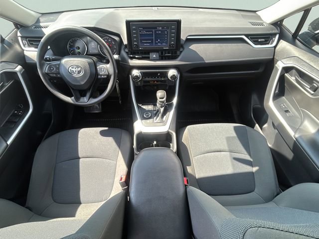 Used 2022 Toyota RAV4 LE image 32