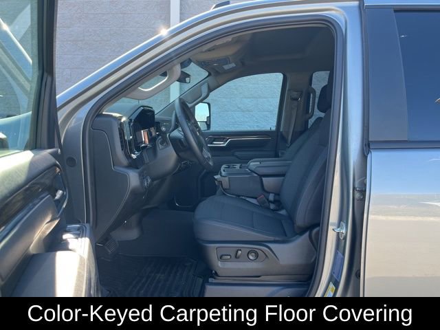 Used 2025 Chevrolet Silverado 2500 LT w/ Convenience Package image 30