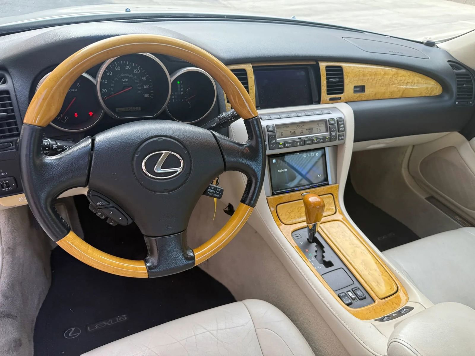 Used 2003 Lexus SC 430 Convertible RWD image 15