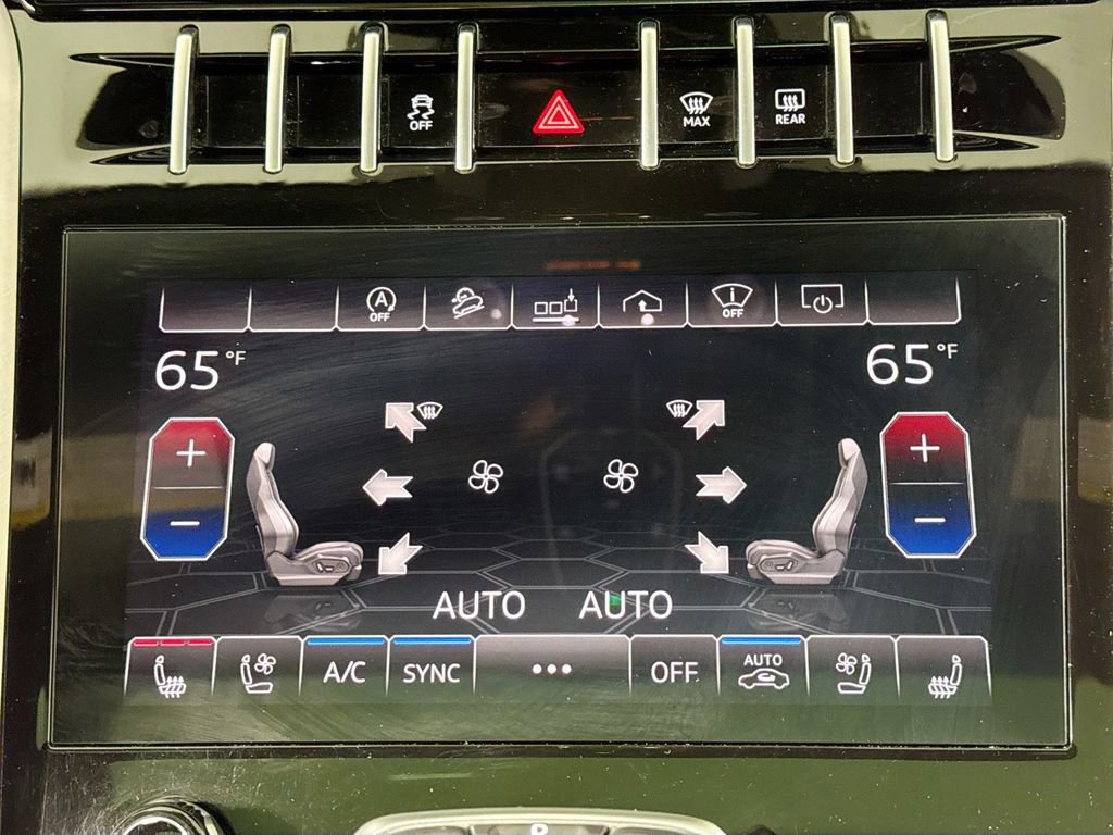 Used 2020 Lamborghini Urus image 16