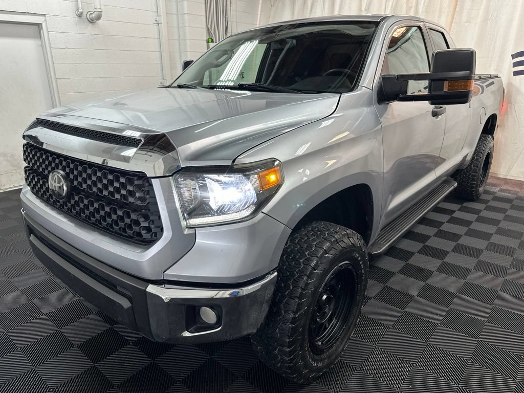 Used 2020 Toyota Tundra SR5 AWD/4WD image 4