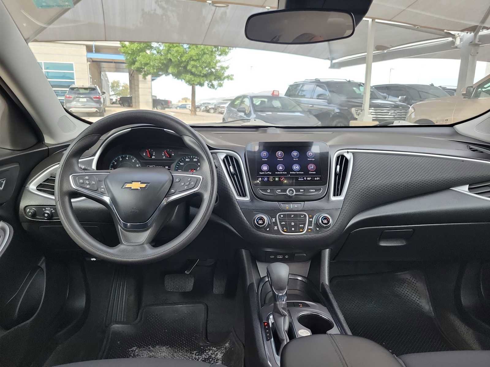 Used 2024 Chevrolet Malibu LT FWD image 14