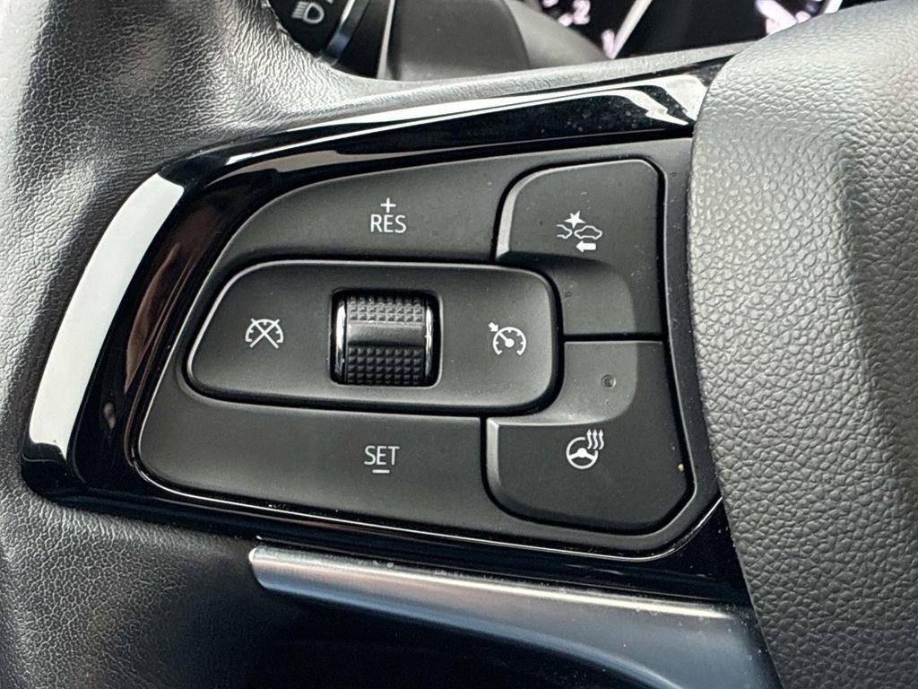 Used 2022 Buick Enclave Premium w/ Experience Buick Package image 29