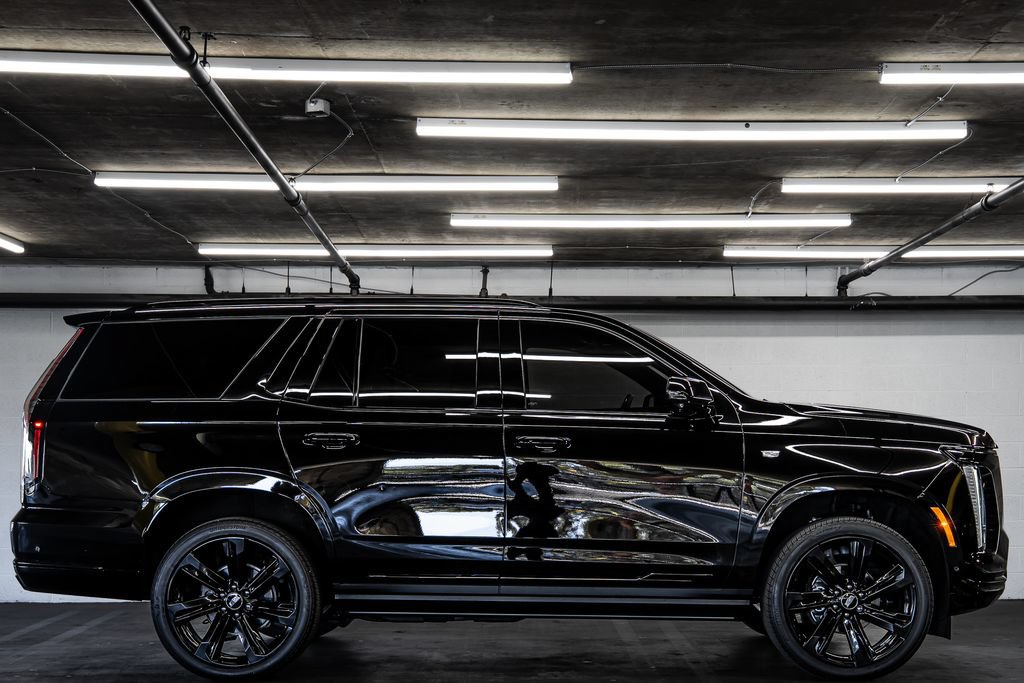 Used 2026 Cadillac Escalade Sport w/ Touring Package AWD/4WD image 6