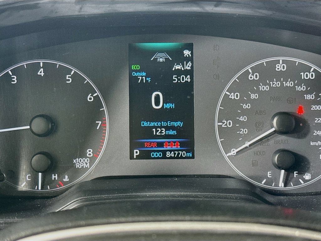 Used 2023 Toyota Corolla SE FWD image 12