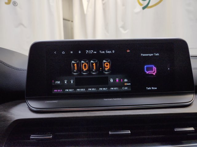 Certified 2022 Kia Telluride SX w/ SX Prestige Package image 16