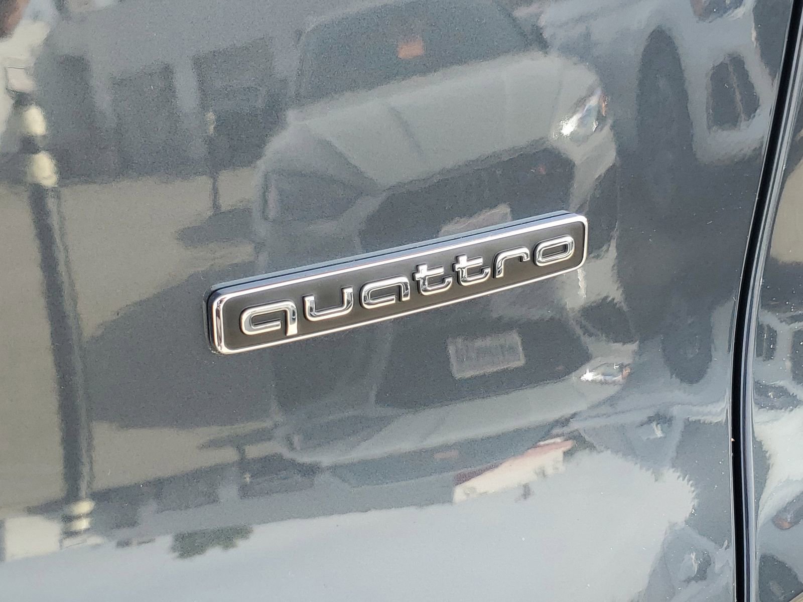 Used 2025 Audi Q5 Premium Plus w/ Premium Plus image 8