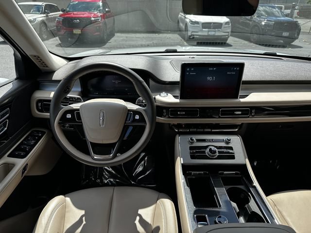 Certified 2024 Lincoln Aviator AWD w/ Elements Package image 13