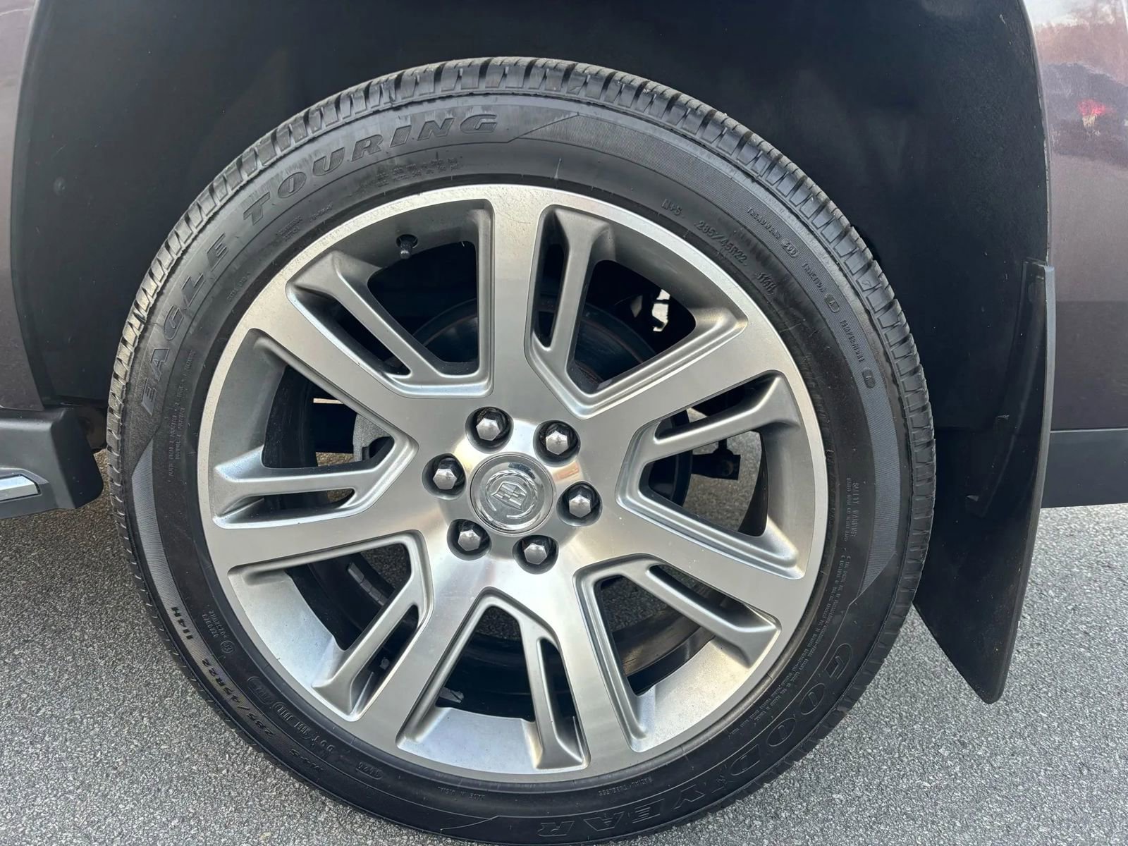 Used 2015 Cadillac Escalade Luxury image 20