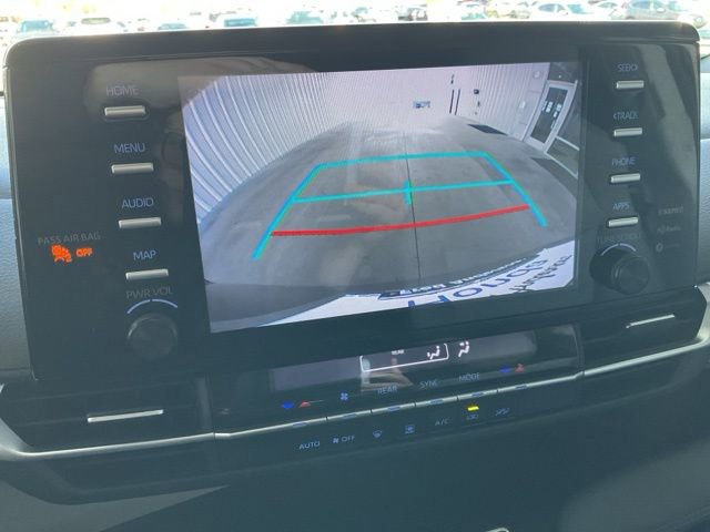 Used 2021 Toyota Sienna LE image 15