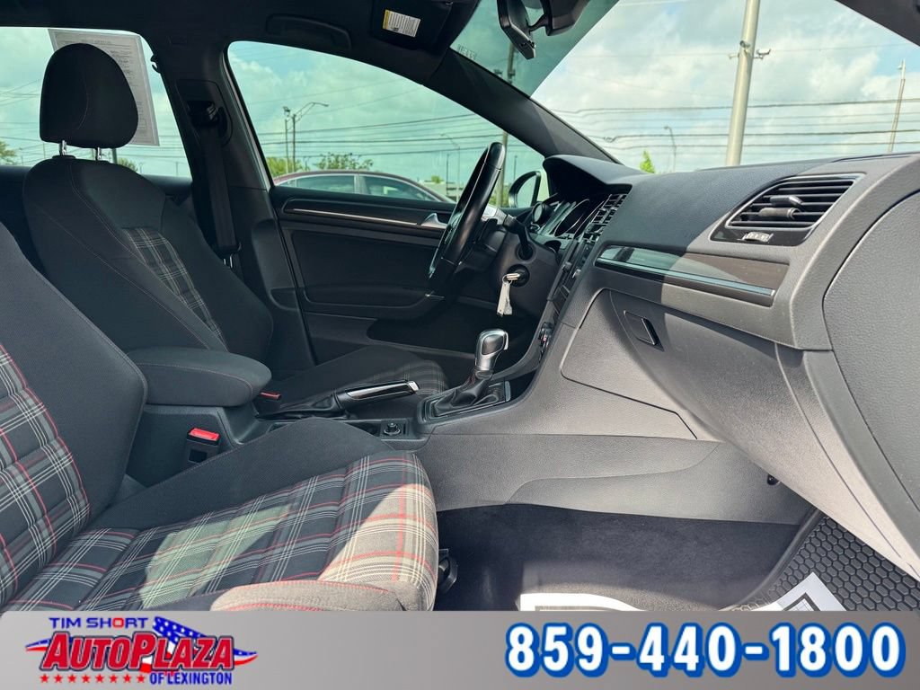 Used 2018 Volkswagen GTI S FWD image 47