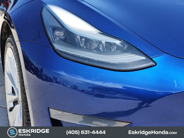 Used 2021 Tesla Model 3 Standard Range Plus RWD image 9