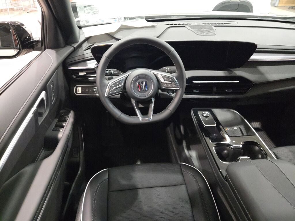 New 2026 Buick Enclave Sport Touring w/ LPO, Floor Liner Package image 19