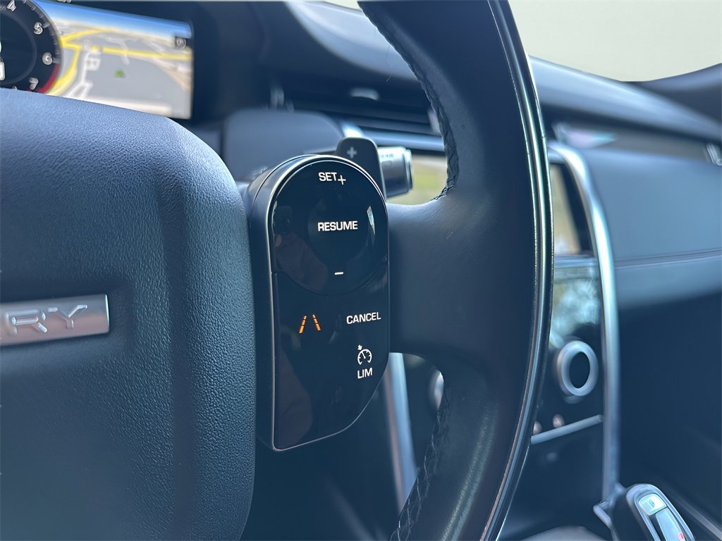 Used 2020 Land Rover Discovery Sport SE R-Dynamic image 42