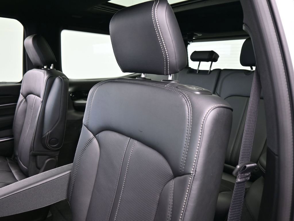 New 2026 Jeep Grand Wagoneer Summit image 27