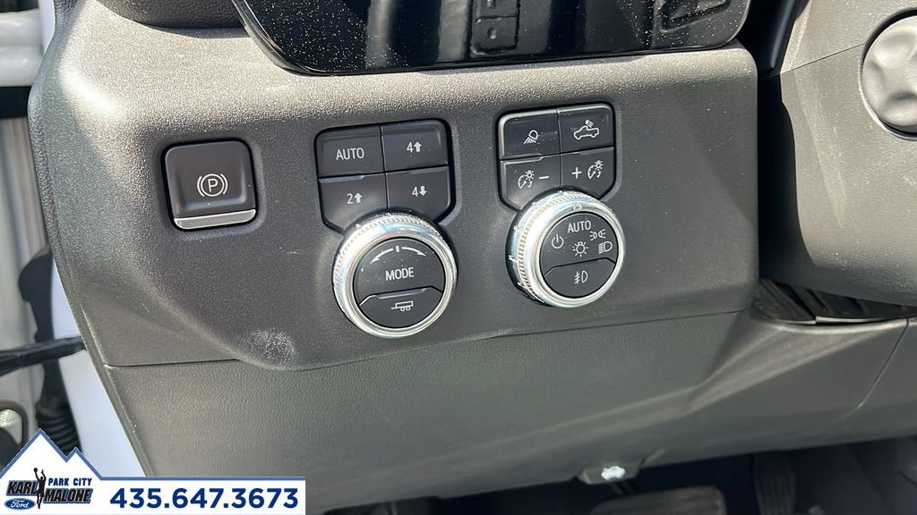Used 2023 GMC Sierra 1500 SLT w/ SLT Convenience Package AWD/4WD image 11