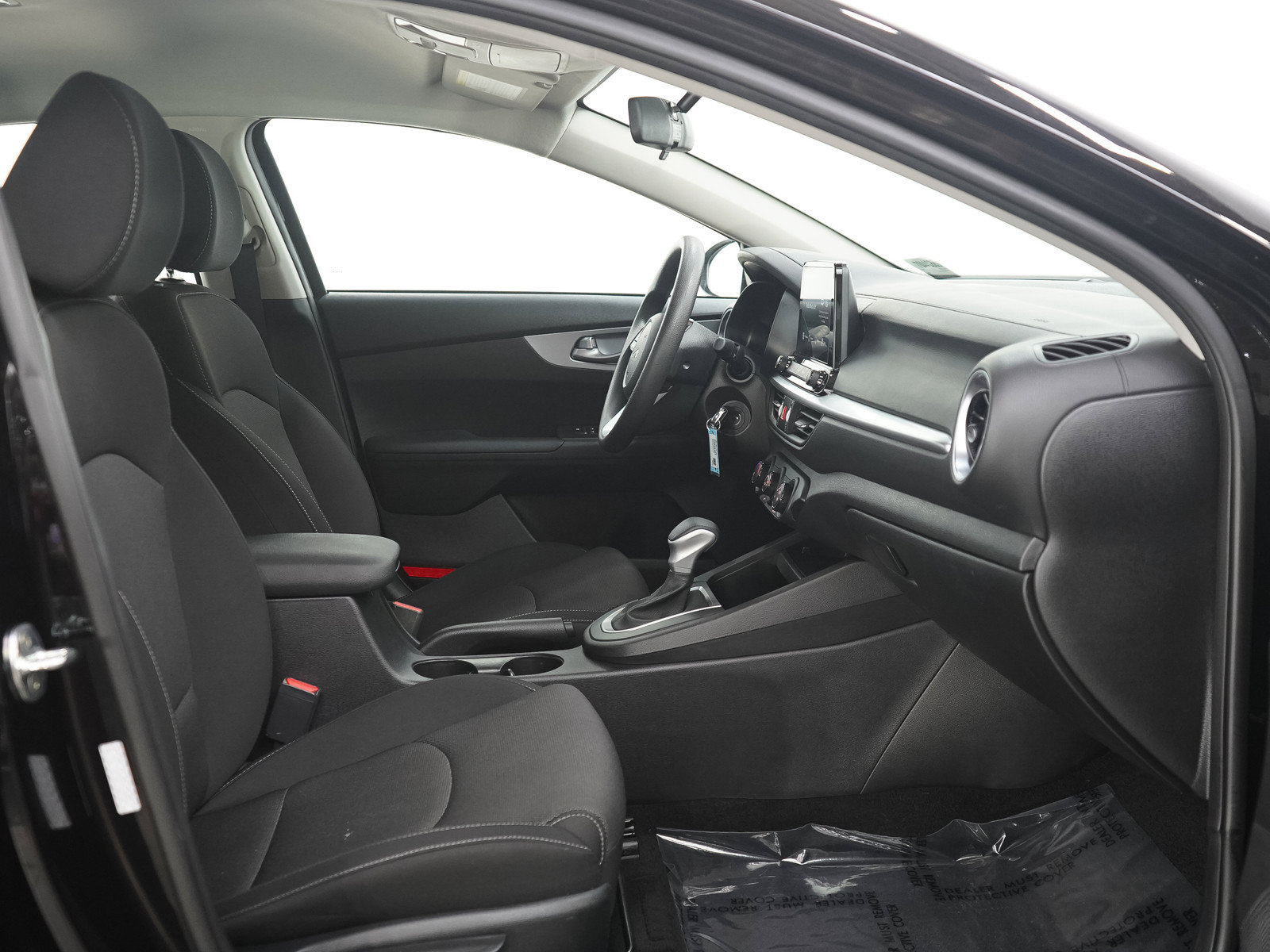 Used 2023 Kia Forte LX FWD image 11