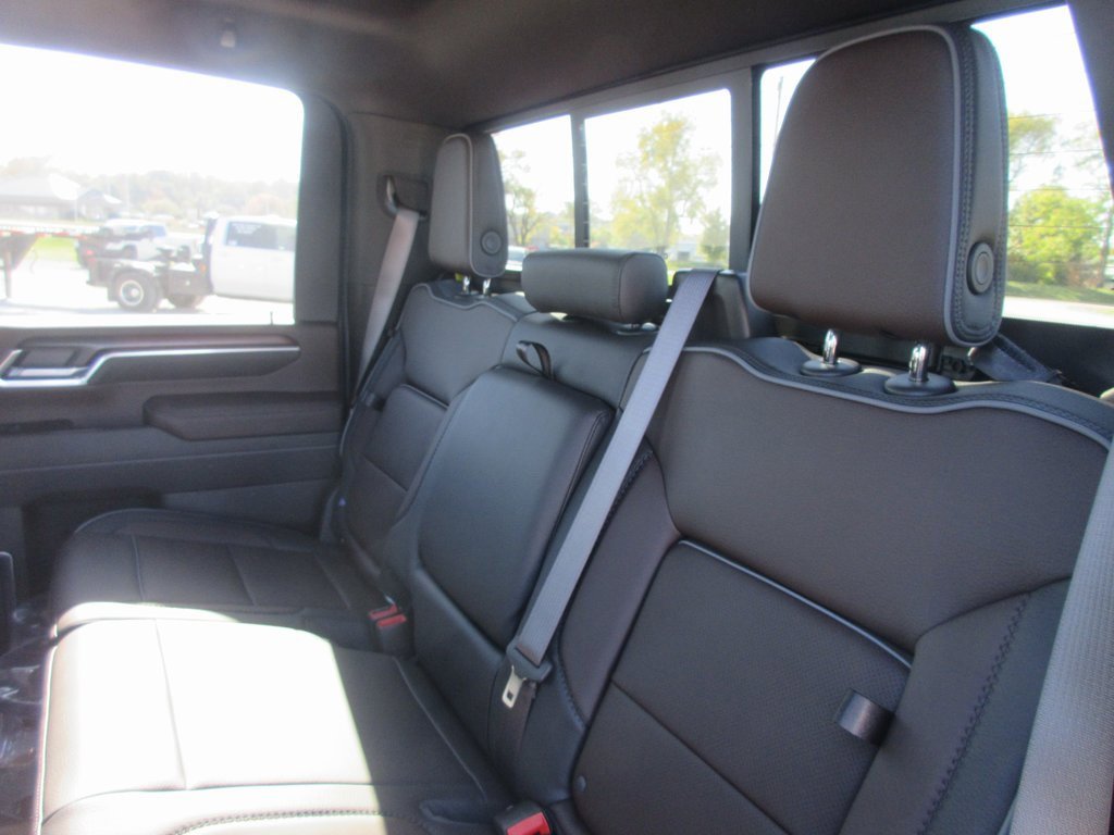 New 2026 GMC Sierra 3500 Denali w/ Denali Reserve Package image 15