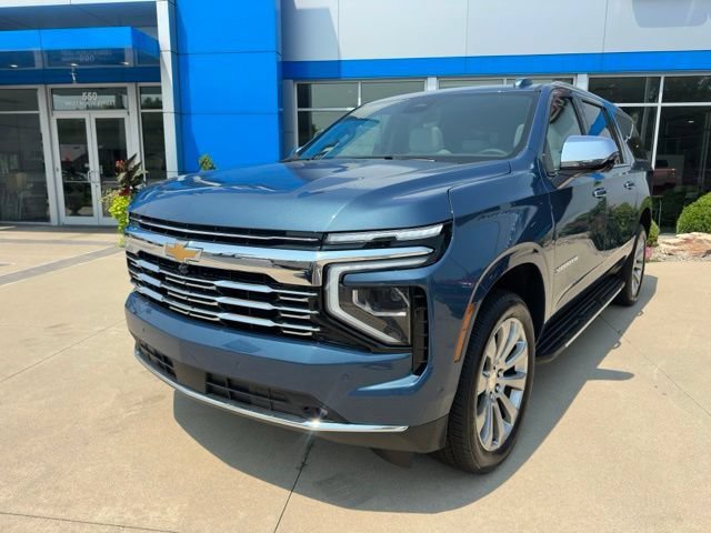 New 2026 Chevrolet Suburban Premier w/ Sun And Tow Package AWD/4WD image 2