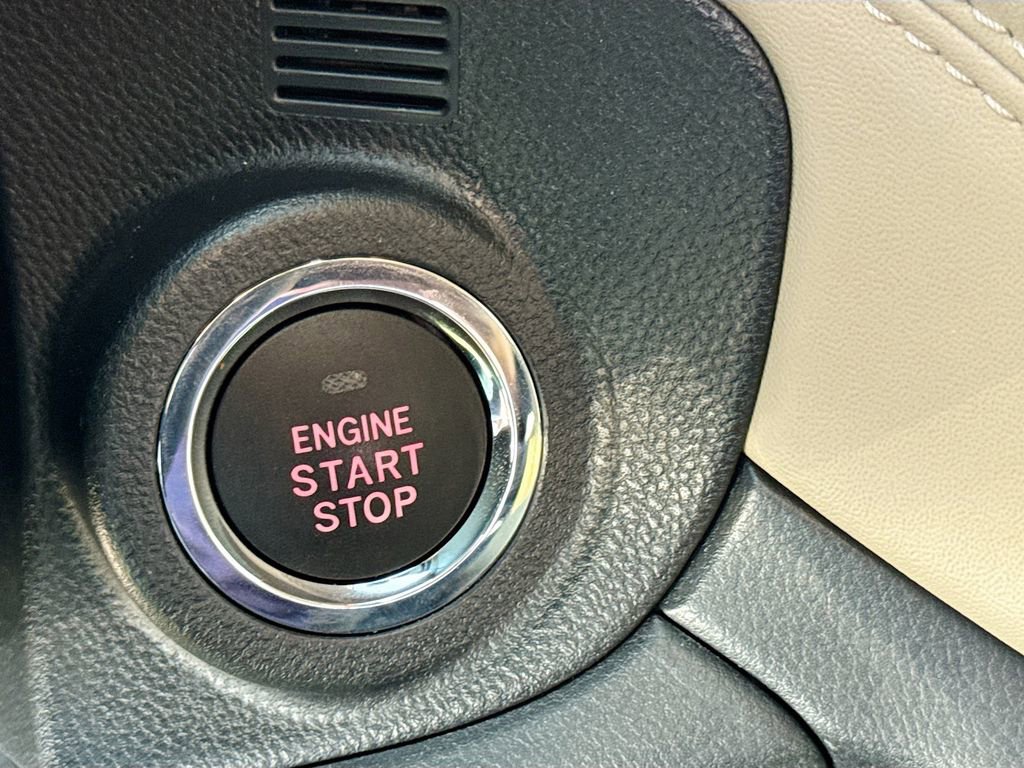 Certified 2025 Subaru Outback Limited w/ Popular Package #2 image 22