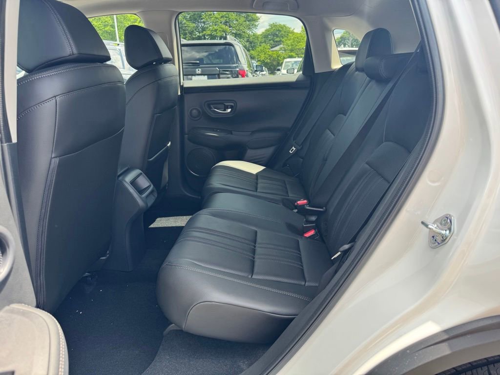 New 2027 Honda HR-V EX-L image 15