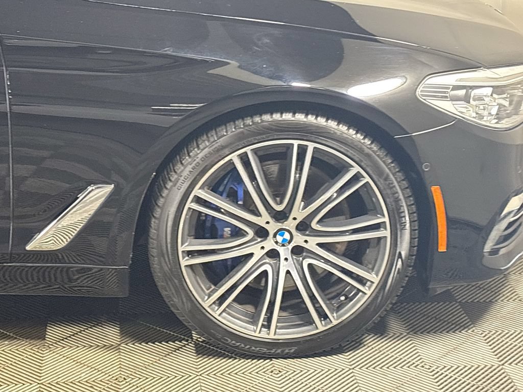 Used 2017 BMW 540i RWD image 24