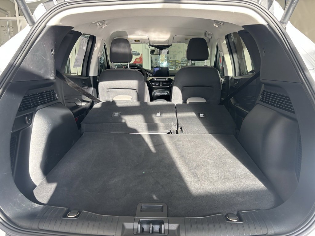 Used 2022 Ford Escape SE w/ Convenience Package image 25
