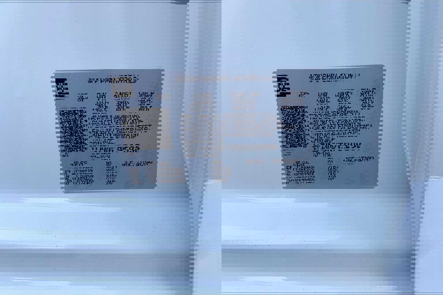 New 2025 GMC Sierra 2500 SLT w/ SLT Premium Package image 16