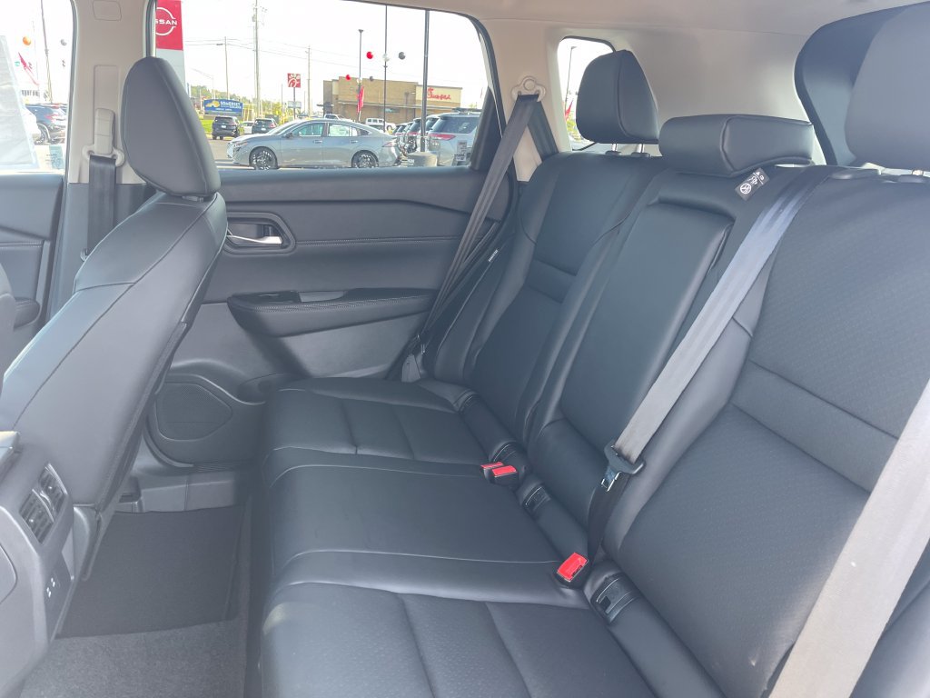 New 2026 Nissan Rogue Dark Armor AWD/4WD image 14
