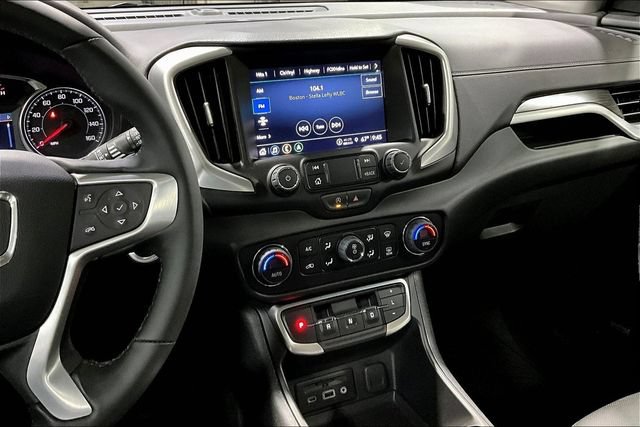 Used 2023 GMC Terrain SLT w/ Infotainment Package II FWD image 9