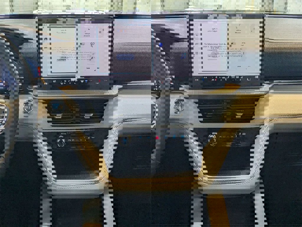 New 2026 Ford Explorer Active w/ Active Comfort Package image 13