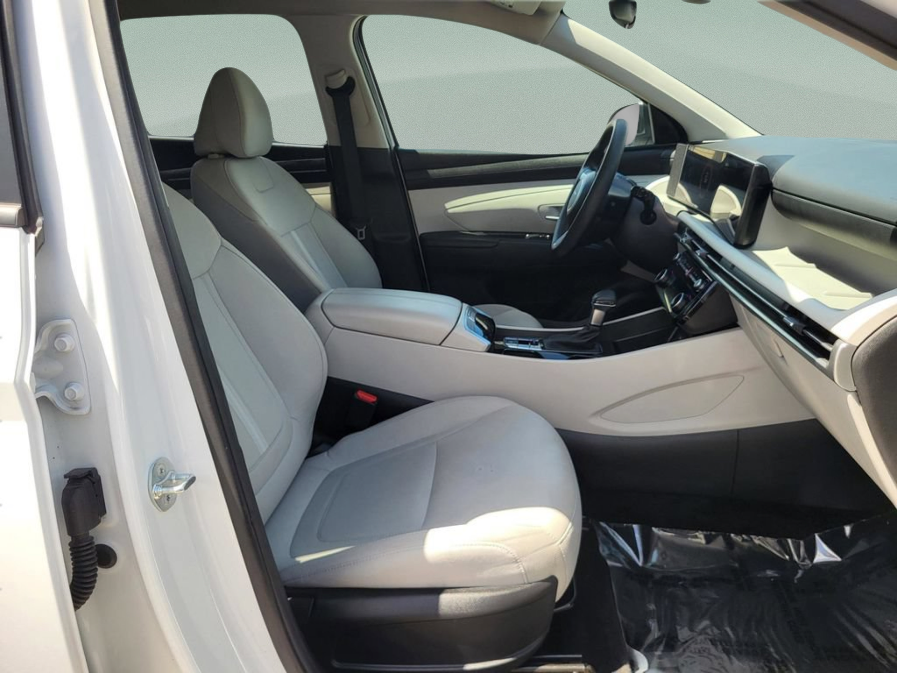 Used 2025 Hyundai Tucson SEL FWD image 20