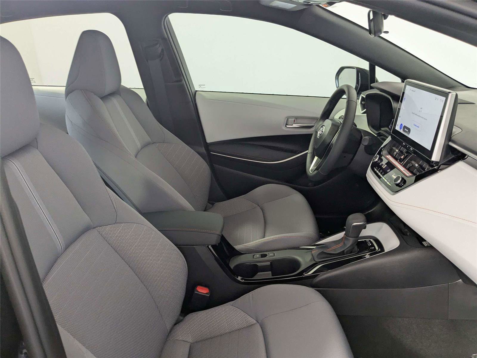 Used 2025 Toyota Corolla FX w/ Convenience Package FWD image 28