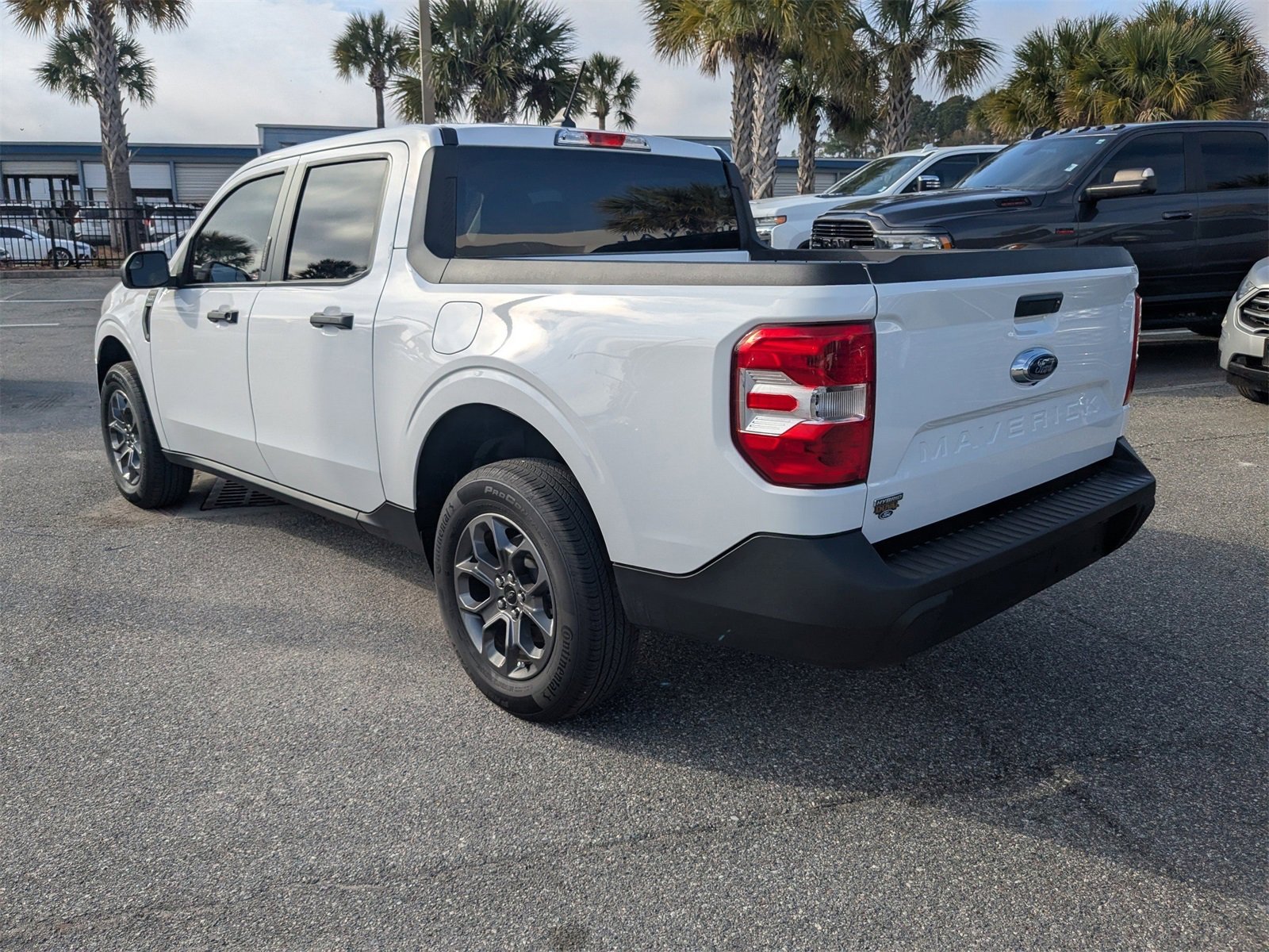 Used 2023 Ford Maverick XLT image 6