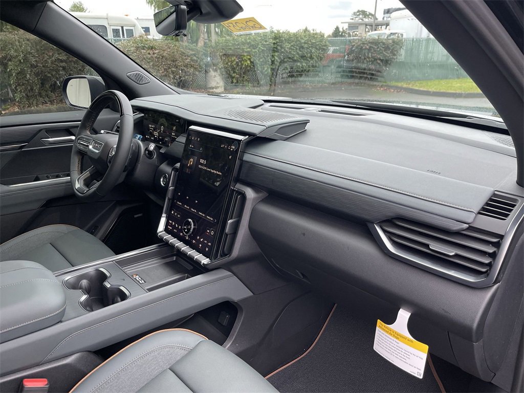 New 2026 GMC Acadia AT4 w/ Super Cruise Package image 29