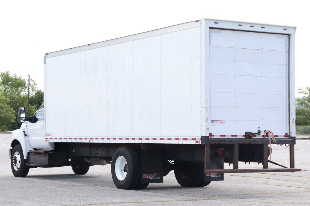 Used 2019 Ford F750 2WD Regular Cab Super Duty image 7