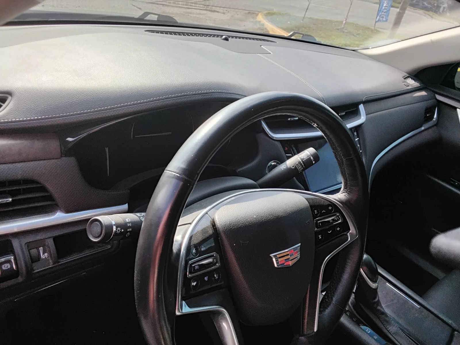 Used 2018 Cadillac XTS Luxury FWD image 6