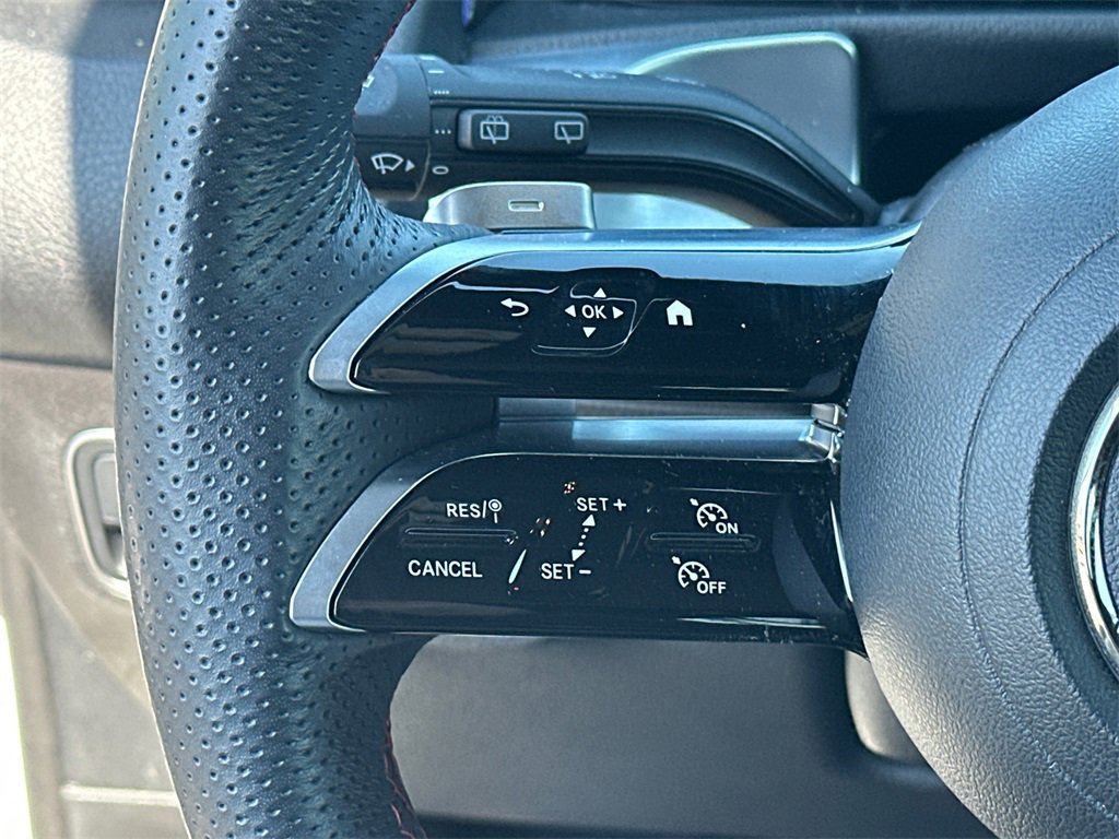 Certified 2024 Mercedes-Benz GLB 250 image 27