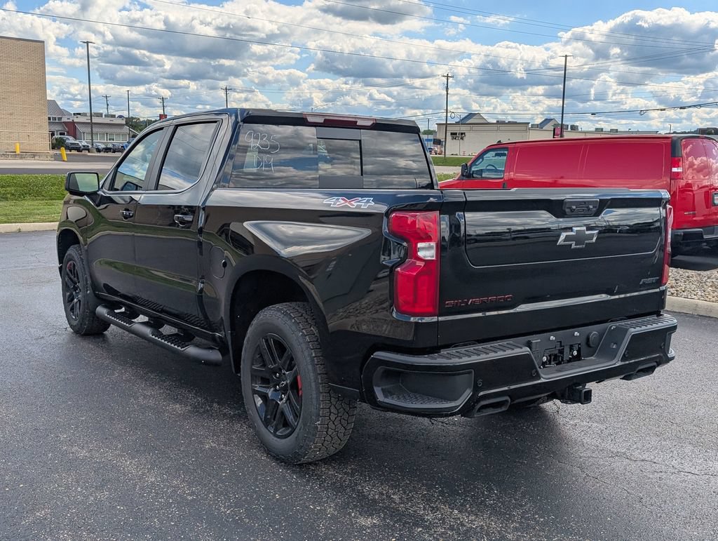 New 2026 Chevrolet Silverado 1500 RST w/ Redline Edition AWD/4WD image 5