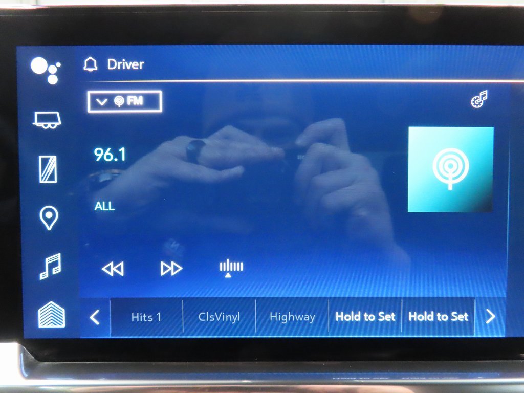 Used 2025 Chevrolet Silverado 1500 High Country w/ Midnight Edition image 25