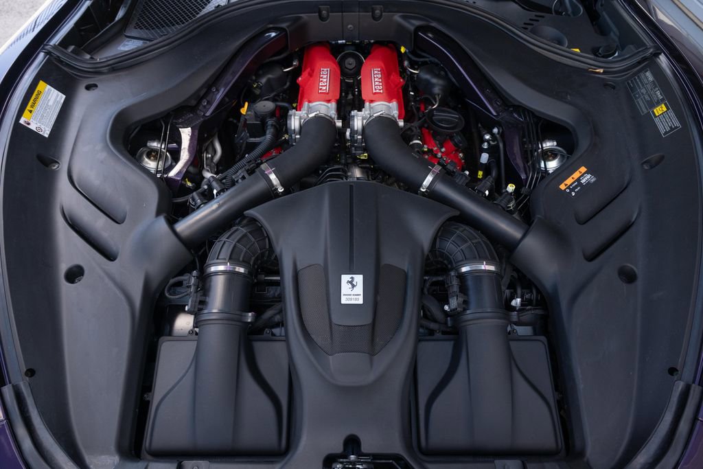 Used 2024 Ferrari Roma Spider image 11