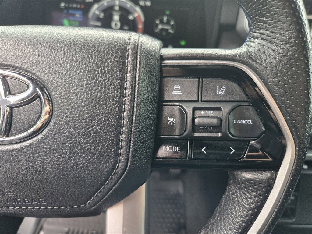 Used 2022 Toyota Tundra Platinum w/ Advanced Package image 29